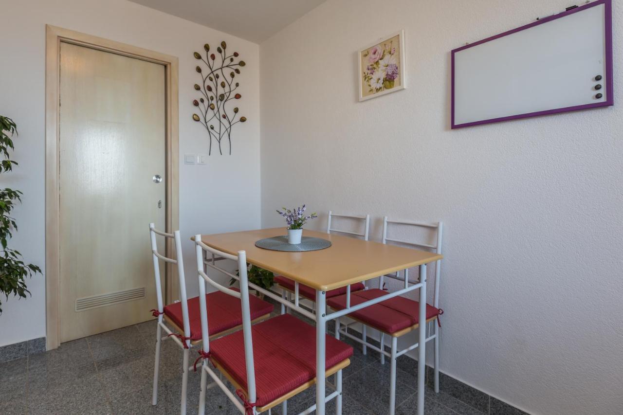Holiday House Almissa Omiš Exterior foto